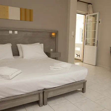 Aparthotel Anna Katerina 3*